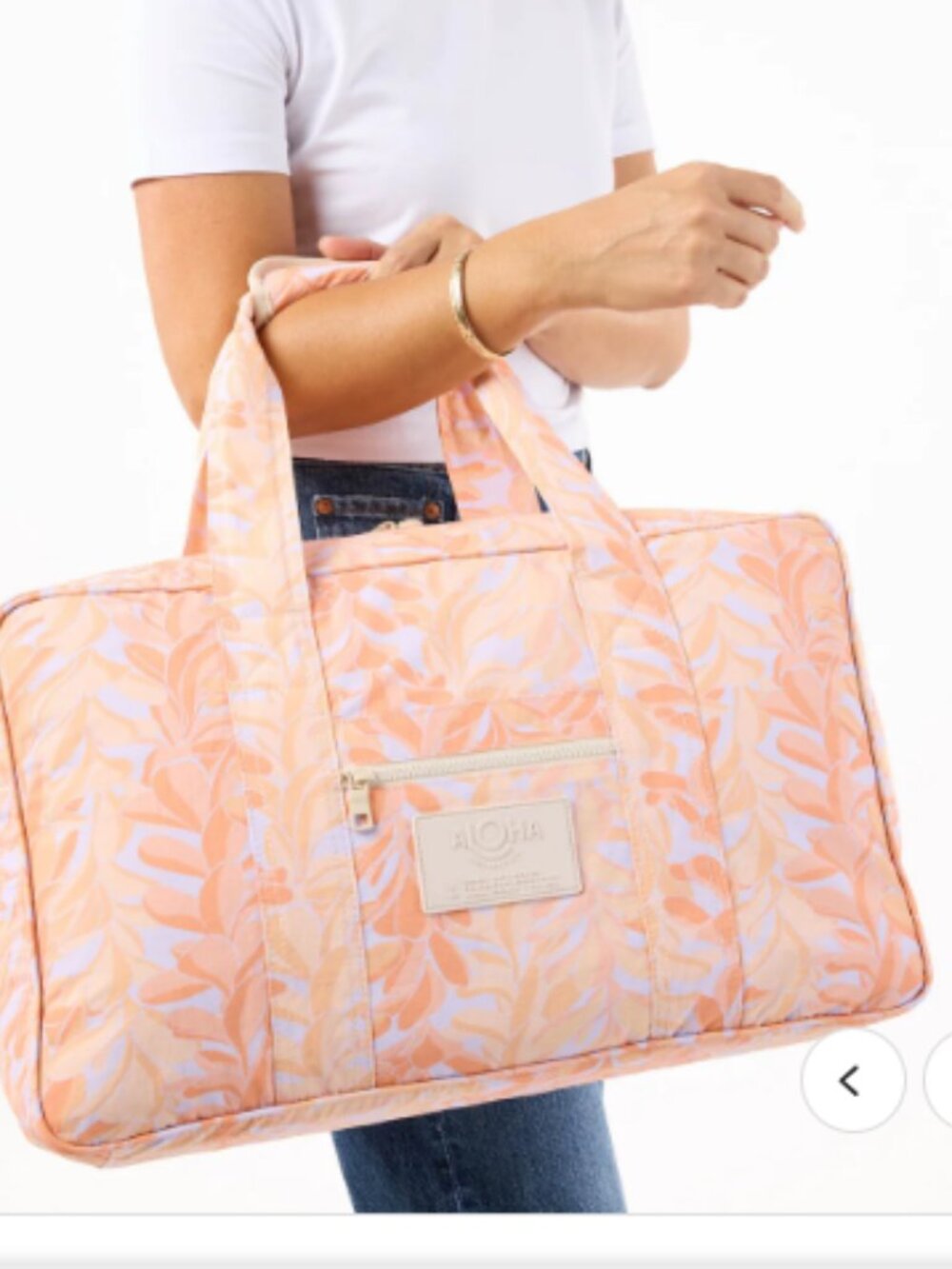 Aloha Collection KEEP IT LIGHT WEEKENDER Puakenikeni Buds  NWT